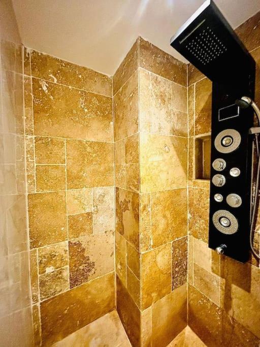 Studio Love Jacuzzi مارسيليا المظهر الخارجي الصورة